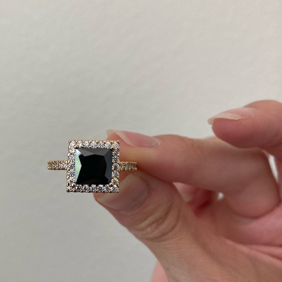 New Vanessa Mooney THE BRIGITTA RING - Picture 6 of 9